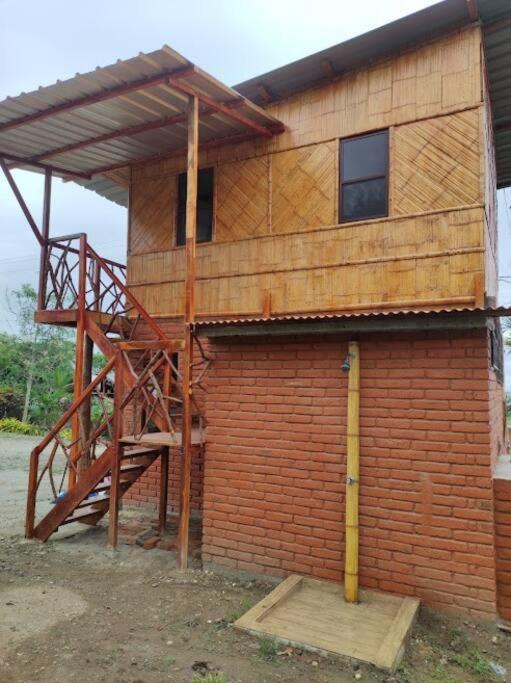 Cayo Ecovillage Puerto Cayo Ngoại thất bức ảnh
